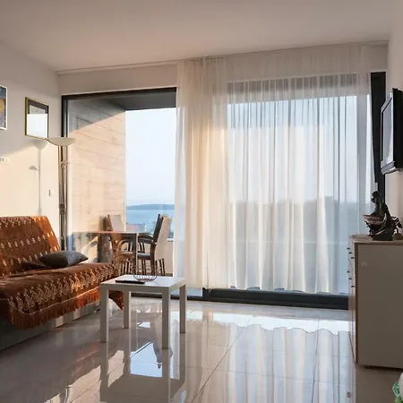 Nora Resident Apartment Medulin